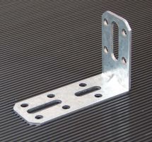 Equerre_Winkelverbinder_Angle_bracket_90°_16x55x90x3